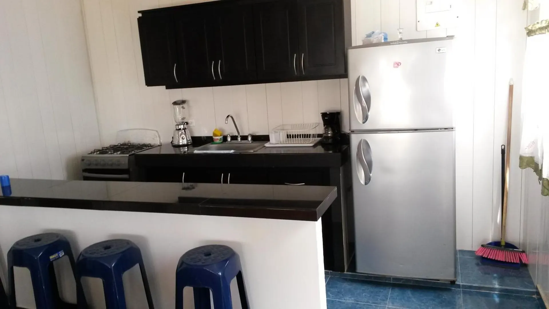 Zippy'S Sea View Apartments San Andres